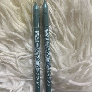 L.A Girl Shockwave Metalic Eyeliner